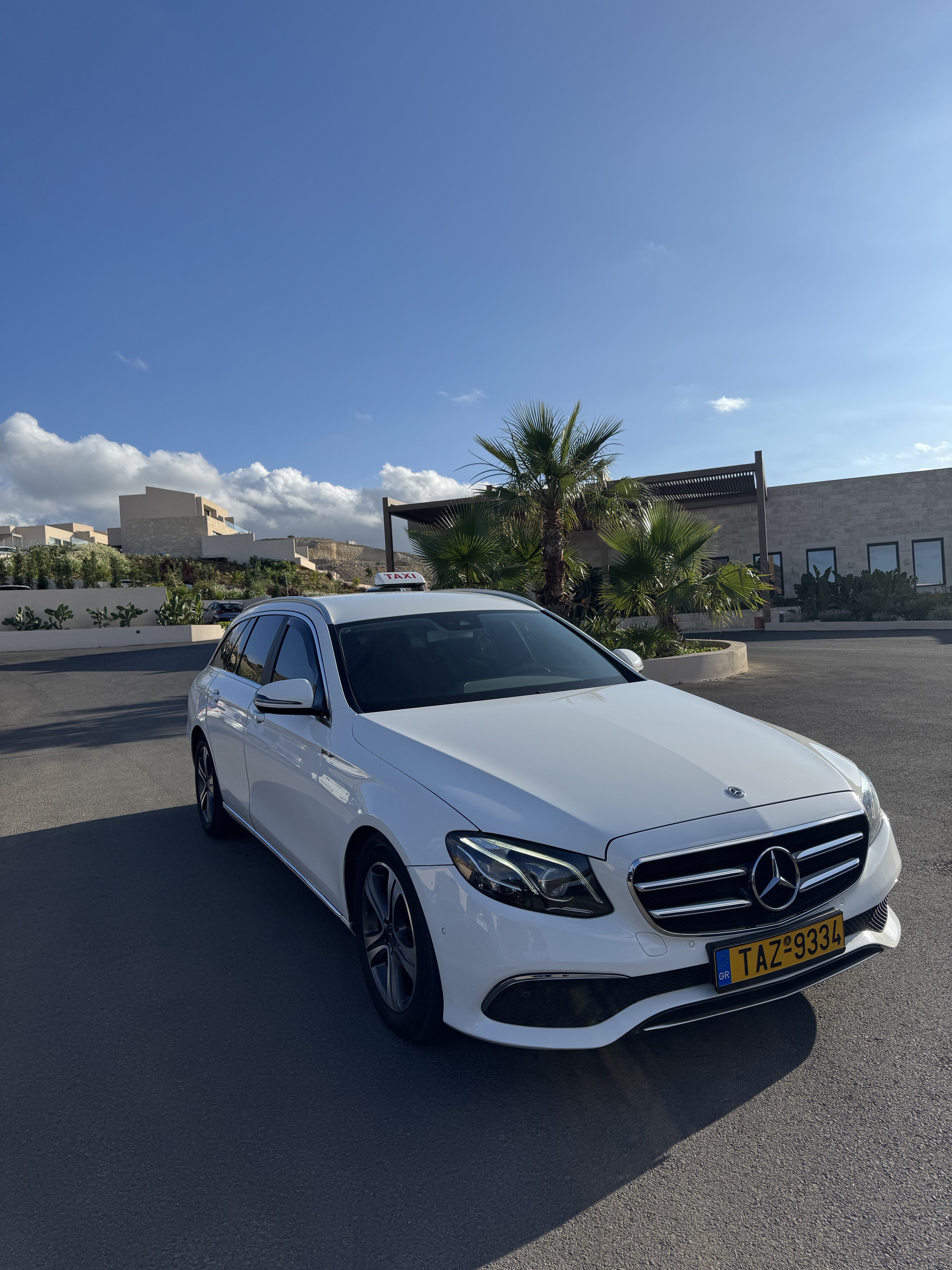 Mercedes taxi in Rethymno Crete
